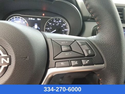 New 2025 Nissan Versa SR w/ Trunk Package image 24