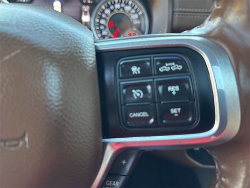 Used 2020 RAM 2500 Laramie image 17