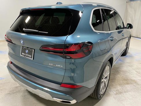 Certified 2025 BMW X5 xDrive50e w/ Parking Assistance Package image 8