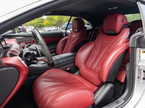 Used 2017 Mercedes-Benz S 65 AMG Cabriolet image 2