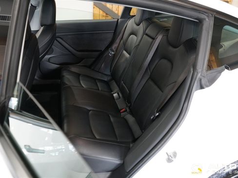 Used 2021 Tesla Model 3 Standard Range Plus image 25