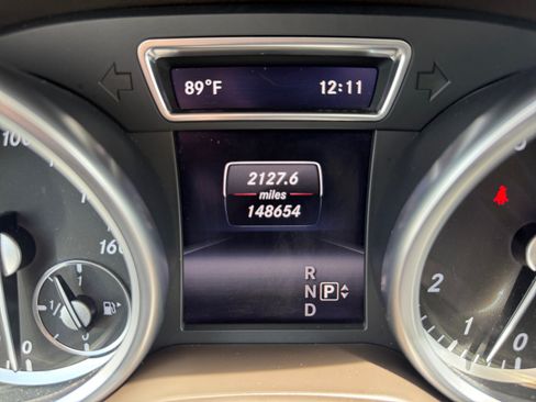 Used 2015 Mercedes-Benz ML 350 4MATIC image 23