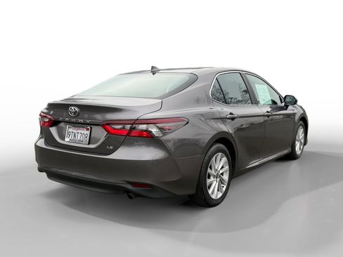 Used 2024 Toyota Camry LE image 5