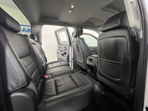 Used 2015 GMC Sierra 2500 Denali w/ Duramax Plus Package AWD/4WD image 13