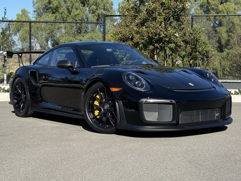 Certified 2018 Porsche 911 GT2 RS image 9