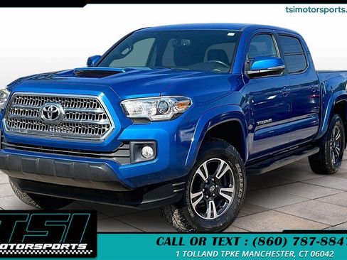 Used 2017 Toyota Tacoma TRD Sport w/ Tow Package (A/T) AWD/4WD image 1