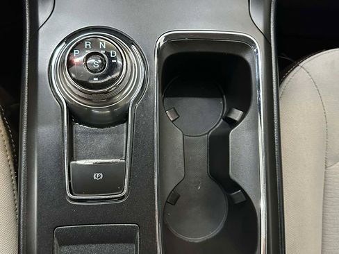 Used 2019 Ford Fusion SE w/ Equipment Group 151A image 55