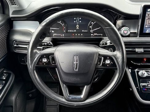 Used 2022 Lincoln Corsair AWD w/ Premium Package image 29