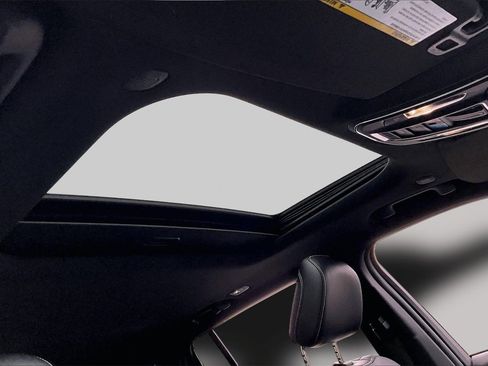 Certified 2023 Jeep Grand Cherokee Altitude image 16