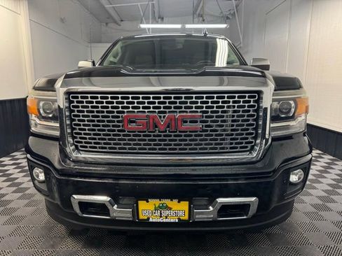 Used 2015 GMC Sierra 1500 Denali w/ Driver Alert Package image 32