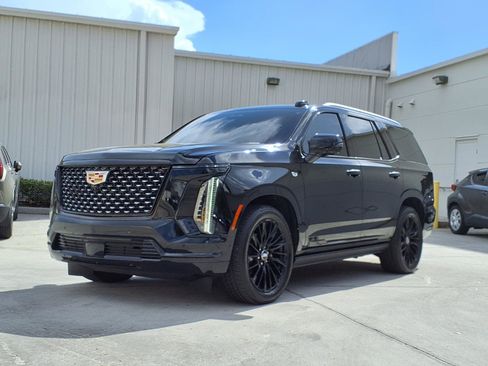 Certified 2025 Cadillac Escalade Premium Luxury w/ Touring Package image 1