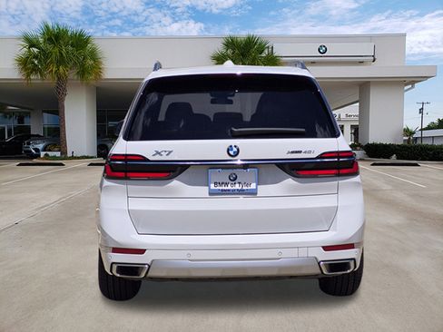 Certified 2024 BMW X7 xDrive40i w/ Executive Package AWD/4WD image 5