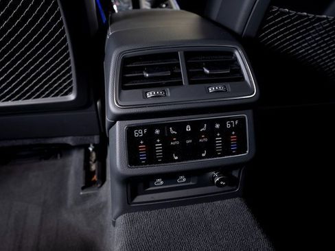 Used 2025 Audi RS 6 performance image 28