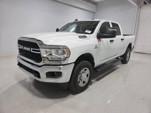 Used 2024 RAM 2500 Tradesman w/ Chrome Appearance Group AWD/4WD image 1