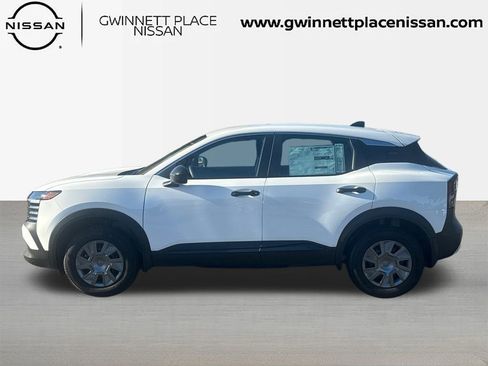 New 2026 Nissan Kicks S image 8