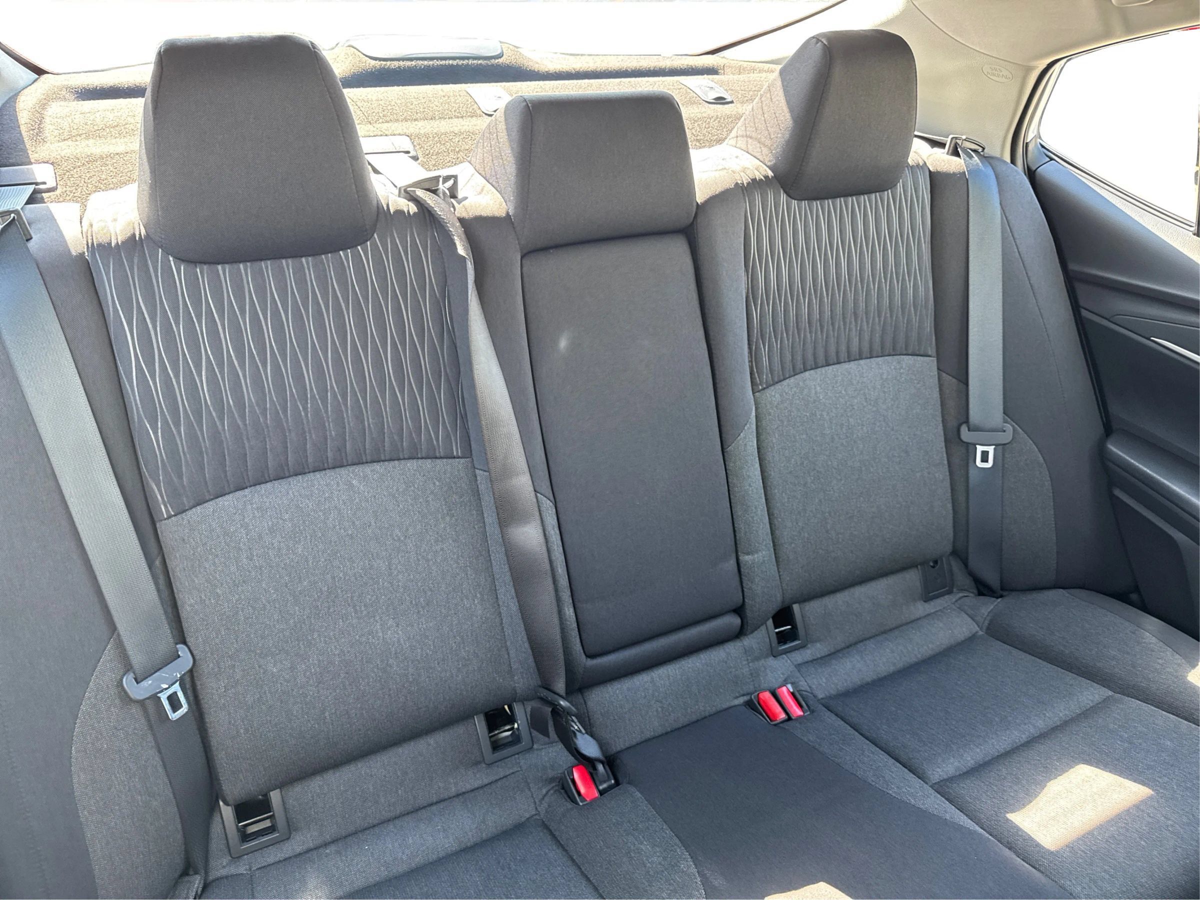 Used 2025 Toyota Camry LE FWD image 12