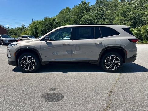 New 2026 Buick Enclave Sport Touring w/ Power Package FWD image 9