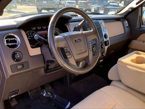 Used 2013 Ford F150 XLT w/ Luxury Equipment Group image 17