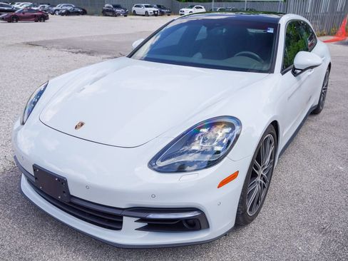 Used 2019 Porsche Panamera 4 AWD/4WD image 12