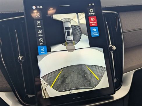 New 2026 Volvo XC90 T8 Plus image 15