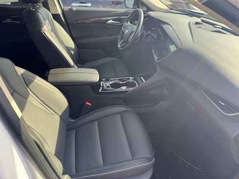 Used 2021 Buick Envision Essence w/ Sport Touring Package image 4