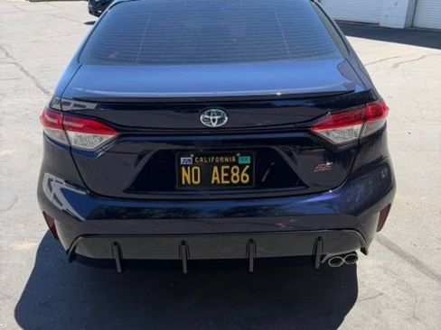 Used 2025 Toyota Corolla SE FWD image 3