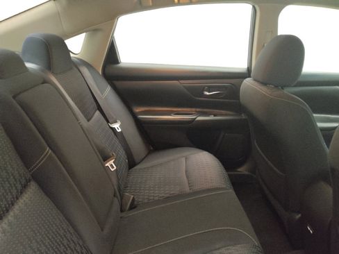 Used 2017 Nissan Altima 2.5 S w/ Power Driver Seat Package image 19