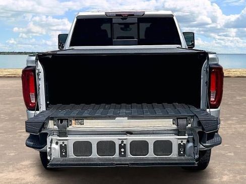 Used 2021 GMC Sierra 2500 Denali w/ Denali Ultimate Package AWD/4WD image 7
