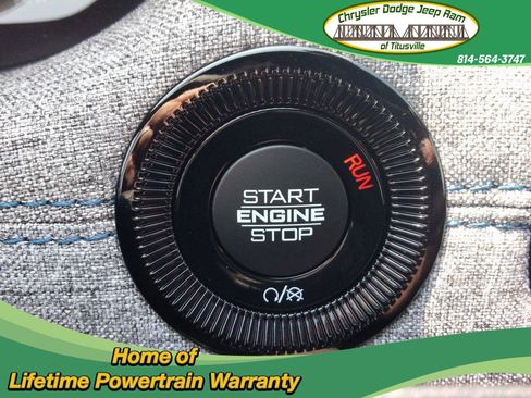 New 2025 Jeep Compass Latitude image 17