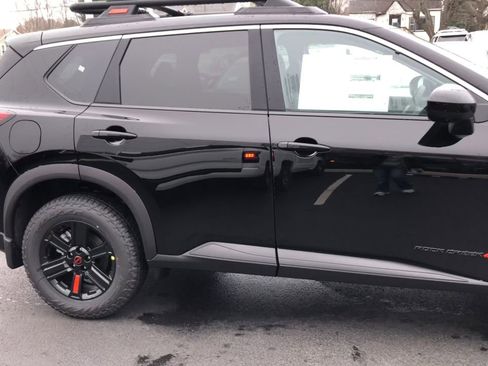 New 2026 Nissan Rogue Rock Creek image 9
