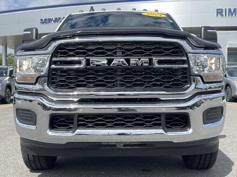 Used 2024 RAM 2500 Tradesman w/ Chrome Appearance Group AWD/4WD image 14