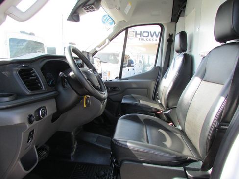 Used 2023 Ford Transit 150 Medium Roof RWD image 12