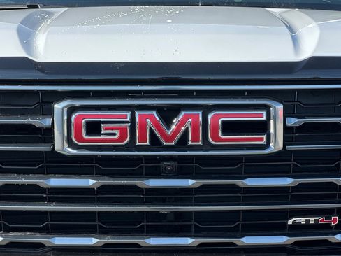 Used 2026 GMC Yukon AT4 image 50