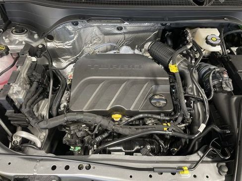 New 2026 Chevrolet Trax RS w/ Sunroof Package FWD image 28