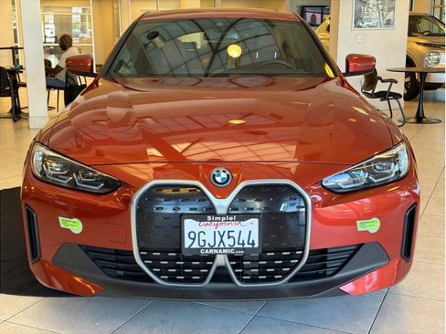 Used 2023 BMW i4 eDrive40 w/ Premium Package RWD image 2