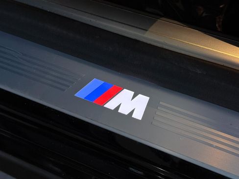 Used 2018 BMW 740e xDrive AWD/4WD image 21