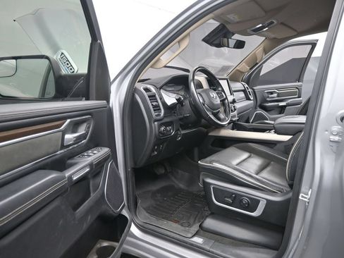 Used 2021 RAM 1500 Laramie AWD/4WD image 9