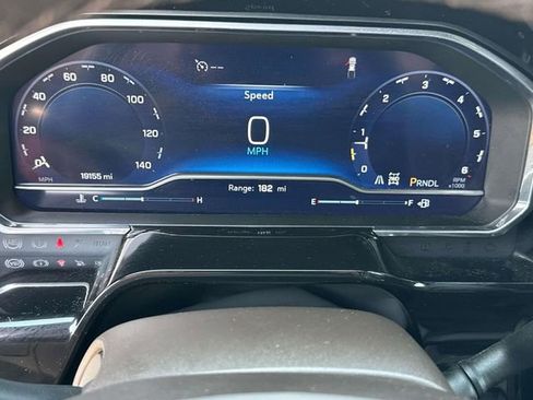 Used 2022 Chevrolet Silverado 1500 LT w/ Protection Package AWD/4WD image 29