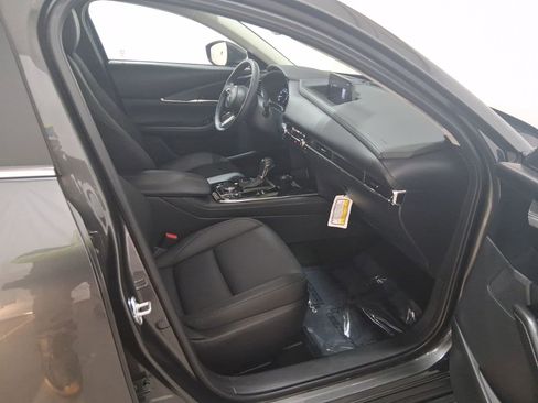 Certified 2025 MAZDA CX-30 AWD 2.5 S w/ Preferred Package image 16