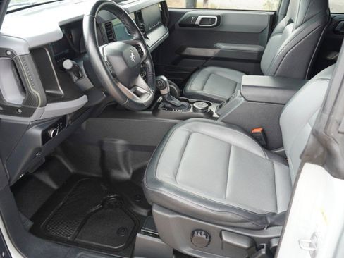Used 2023 Ford Bronco Everglades AWD/4WD image 14