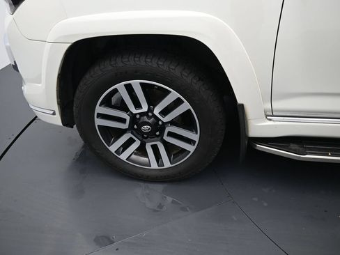 Used 2017 Toyota 4Runner Limited AWD/4WD image 17
