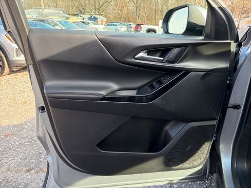 Used 2025 Chevrolet Equinox LT image 20