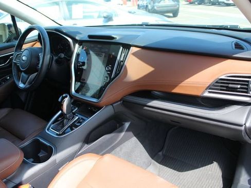 Used 2020 Subaru Outback Touring AWD/4WD image 19