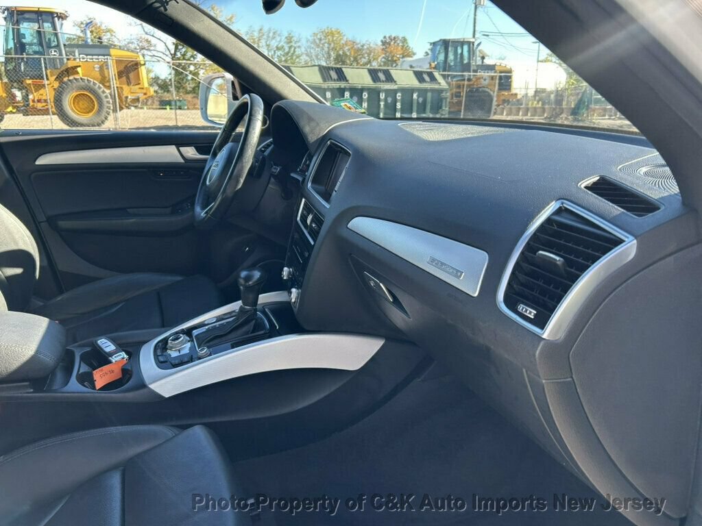 Used 2017 Audi Q5 2.0T Premium Plus w/ Technology Package AWD/4WD image 23