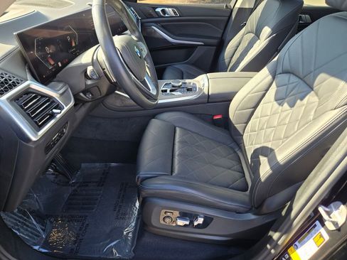 Used 2023 BMW X7 xDrive40i image 37