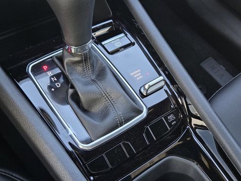 New 2026 Jeep Compass Latitude image 28