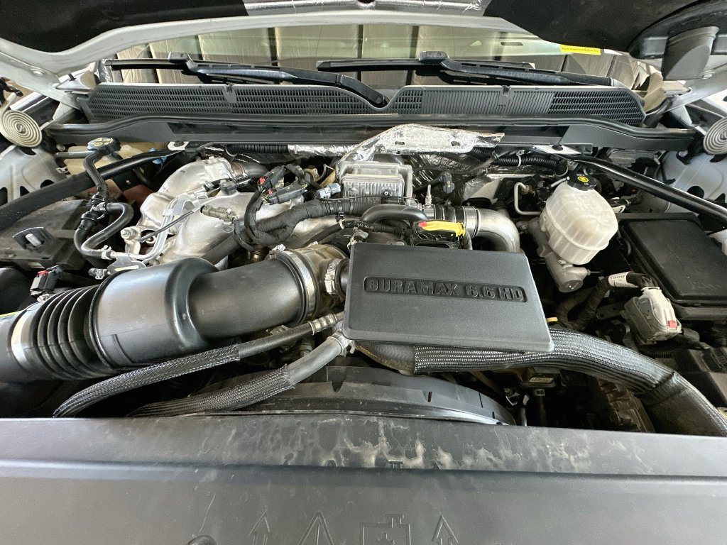 Used 2019 GMC Sierra 2500 Denali w/ Duramax Plus Package AWD/4WD image 31