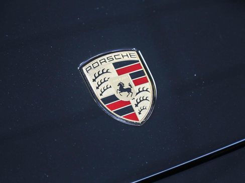 Used 2018 Porsche Panamera 4S w/ Premium Package Plus AWD/4WD image 36