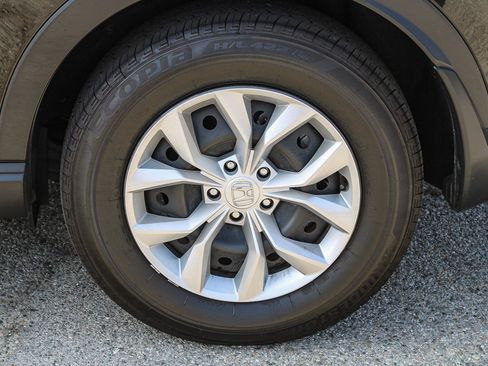 Used 2025 Honda CR-V LX image 12
