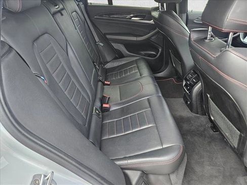 Used 2019 BMW X4 xDrive30i w/ Executive Package image 16